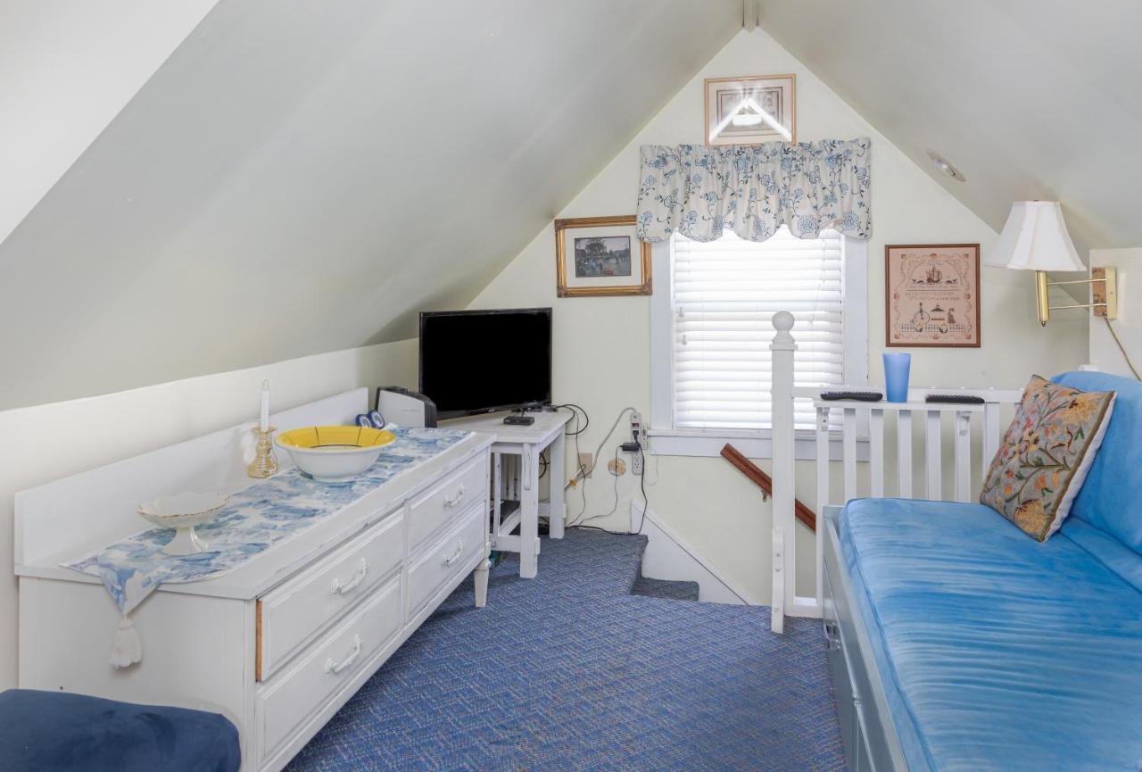 Antoinette'S Apartments & Suites Cape May Esterno foto