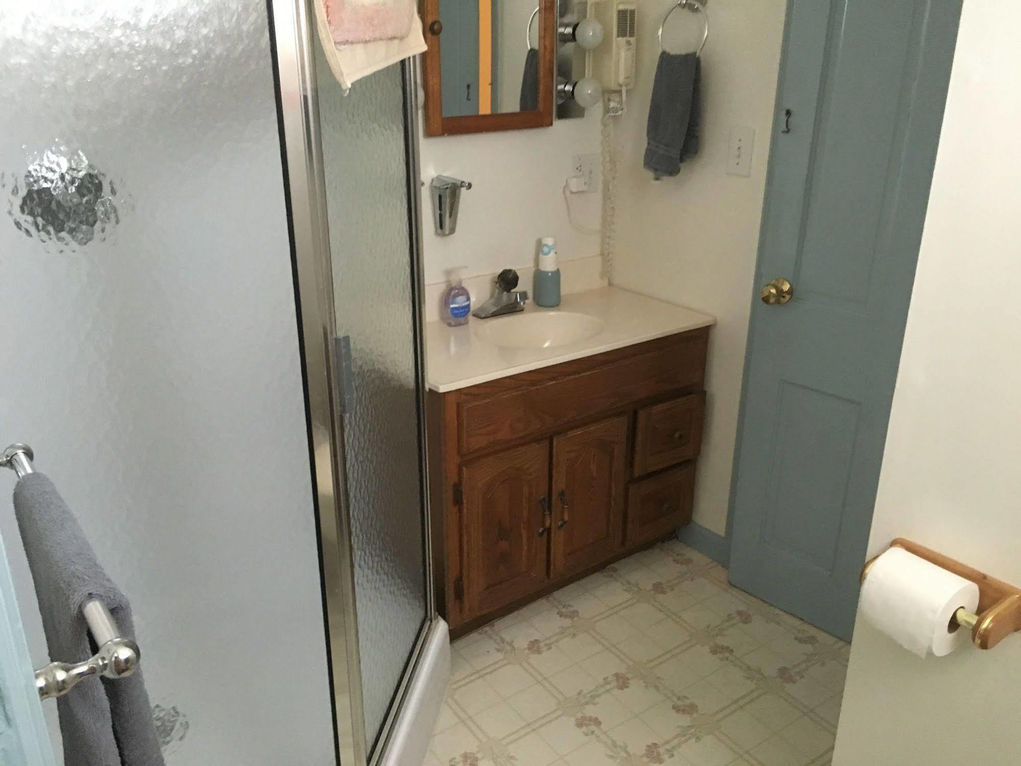 Antoinette'S Apartments & Suites Cape May Esterno foto